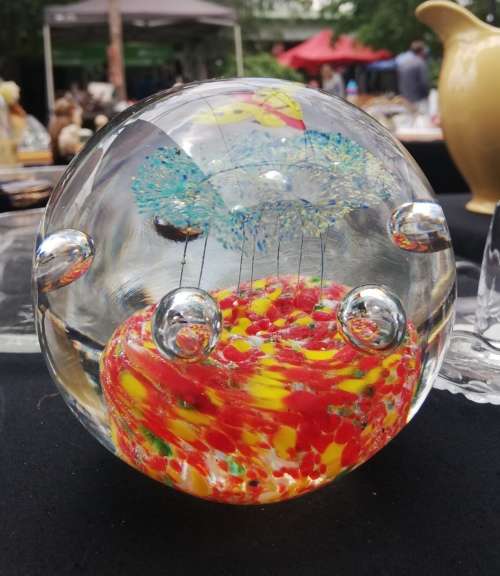 Stunning Murano Artglass paperweight