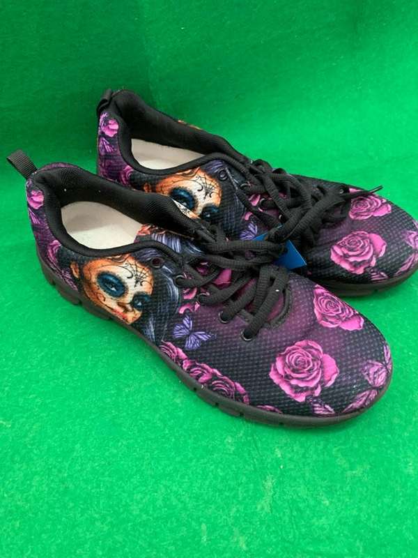 SHOES IMPORTED