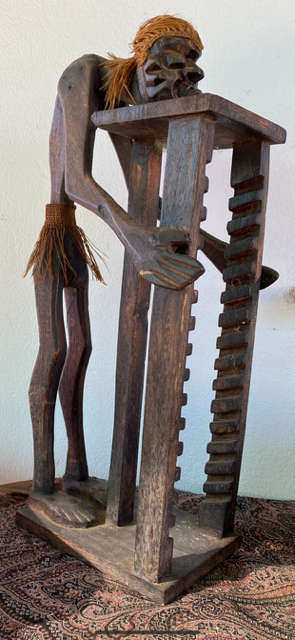 WOODEN SCULPTURE CD RACK