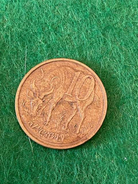 ETHIOPEAN   10 CENT COIN LARGE LION HEAD