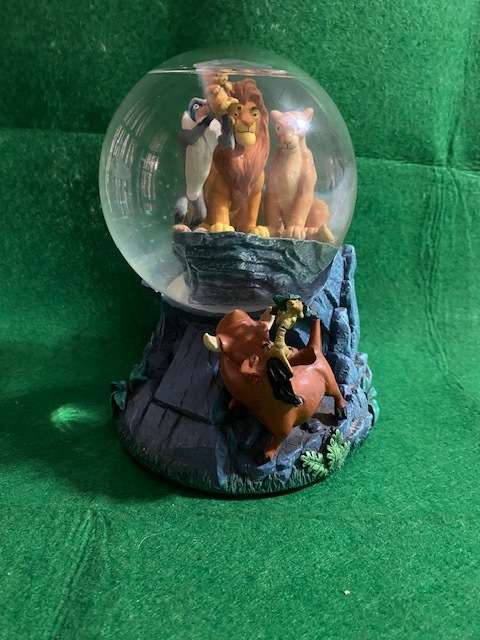 DISNEY LION KING SNOWGLOBE