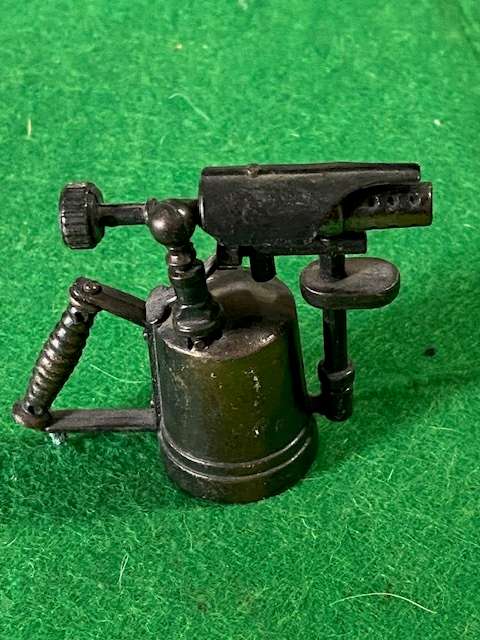 COLLECTABLE DIE-CAST METAL PENCIL SHARPENER ORNAMENTS