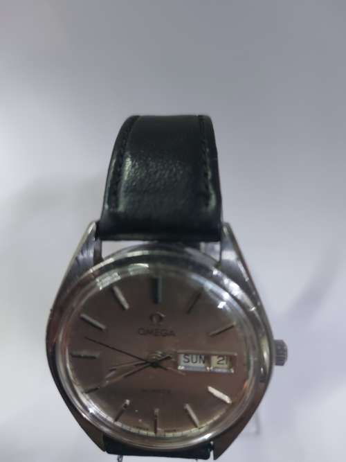 Vintage Omega Quartz