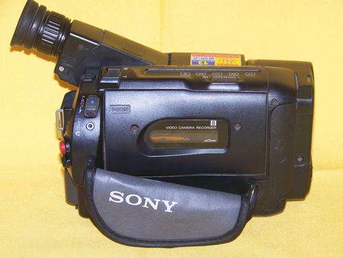Sony CCD-TR311E Handycam Video 8XR