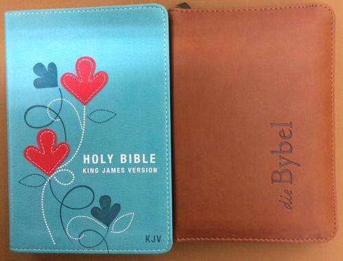 2 x Bibles in perfect condition