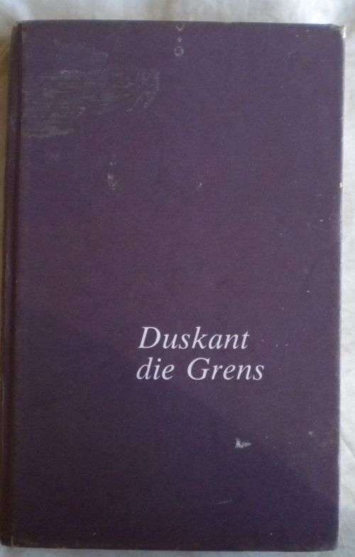 Duskant die grens deur Marilee McCallaghan
