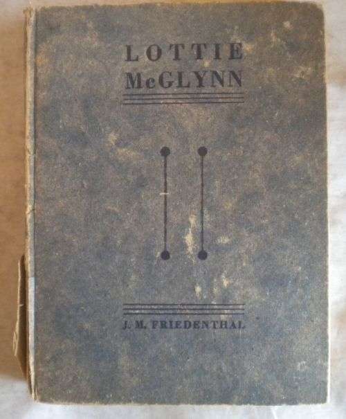 Lottie McGlynn deur JM Friedenthal