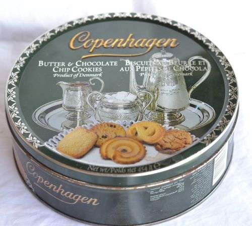 Copenhagen butter and chocolate chip cookies tin