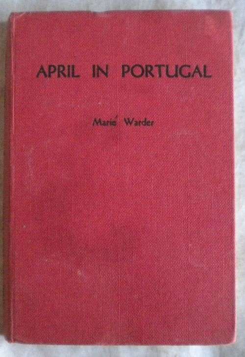 April in Portugal deur Marie Warder
