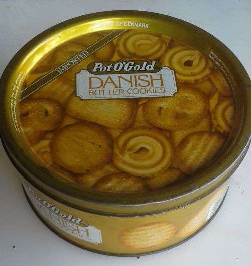 Pot O`Gold danish butter cookies tin