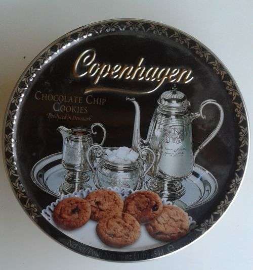 Copenhagen chocolate chip cookies tin