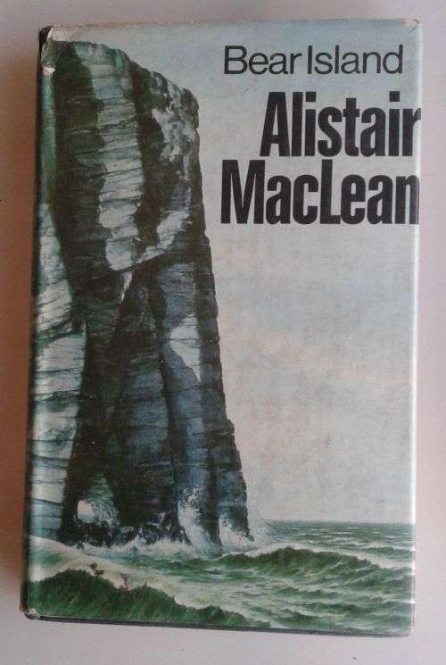 Bear Island by Alistair MacLean