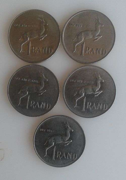 5 x Old SA R1 coins (1990)