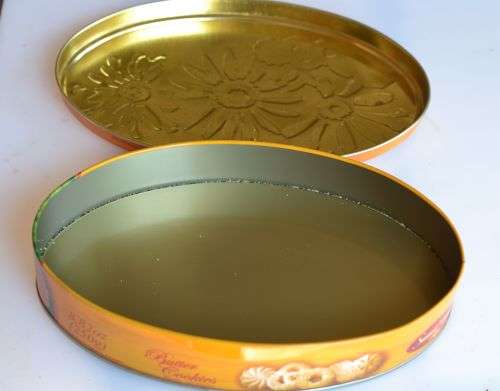 Santa Edwiges butter cookies tin