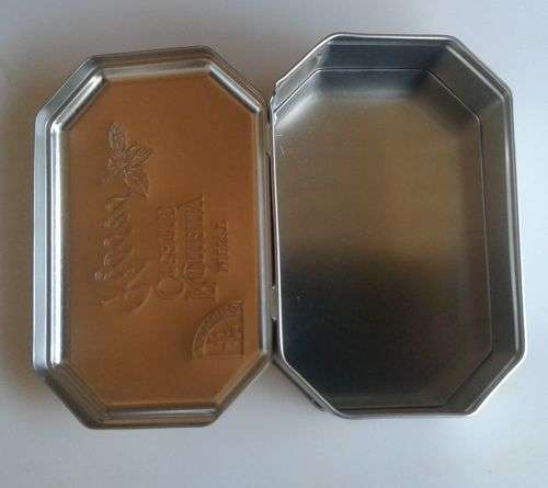 Mint Romany Creams Kisses tin