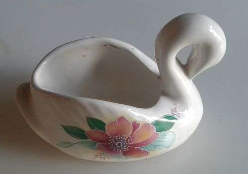 Swan ornament (Taurus ceramics)