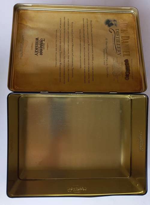 Jack Daniel`s tin