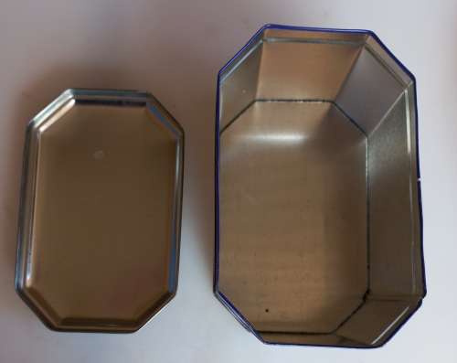 Woolworths luxury cashew nut shortbread tin