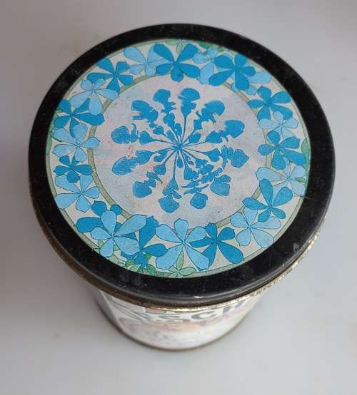 Bleu Deschamps tin