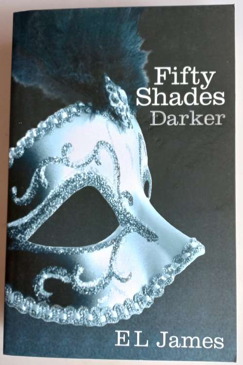 Fifty shades darker by EL James