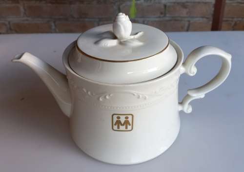 Vintage Saambou bank teapot