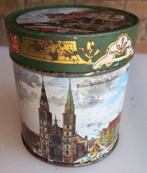 Vintage E Otto Schmidt tin