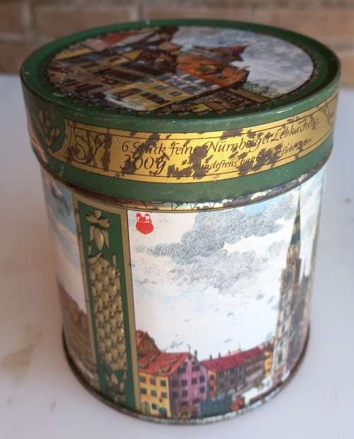Vintage E Otto Schmidt tin