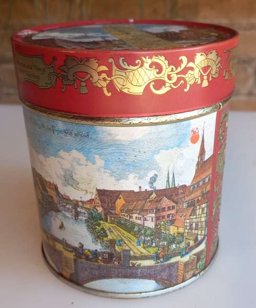 Vintage E Otto Schmidt tin