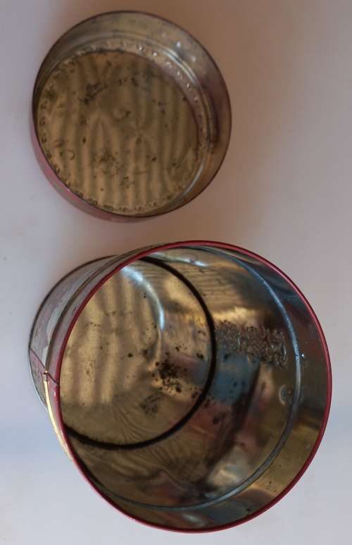 Vintage E Otto Schmidt tin
