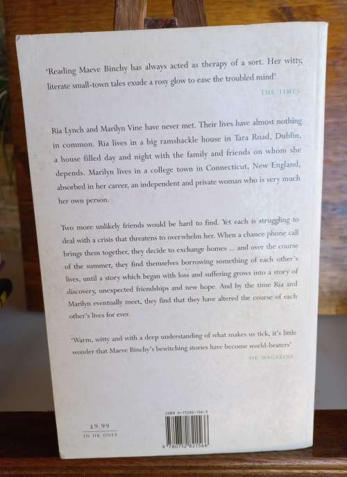 Tara road by Maeve Binchy