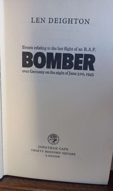 Bomber by Len Deighton