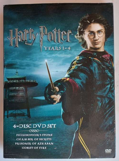 Harry Potter years 1-4 (4 disc dvd set)