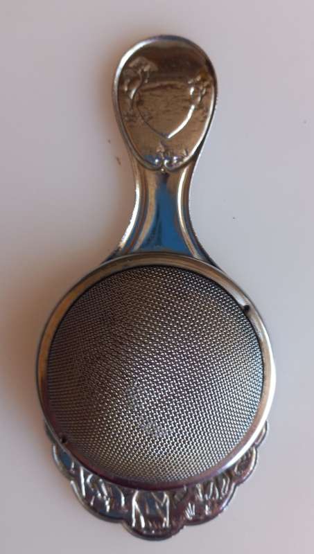 Wild coast vintage sieve
