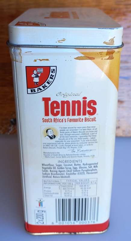 Tennis biscuit tin