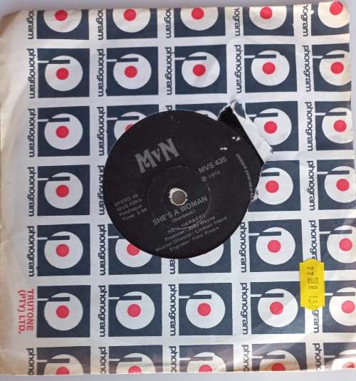 Seven single: Neil Herbert - Beautiful day, She`s a woman