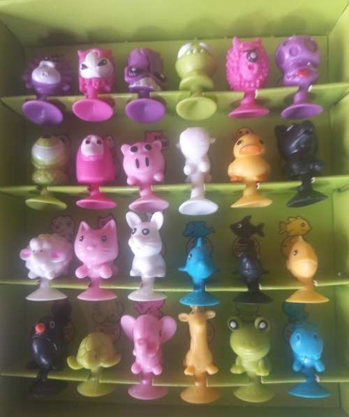 Stikeez collectors album