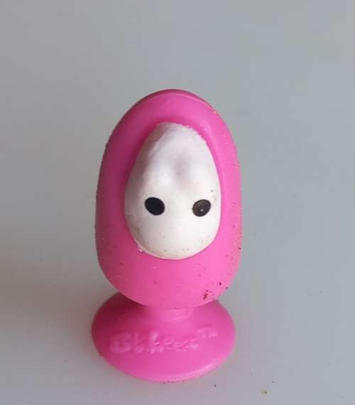 Stikeez