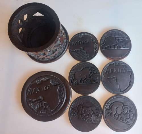 Wooden Africa container with 6 coasters