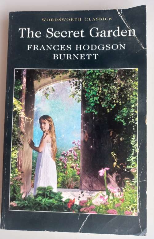 The secret garden by Frances Hodgson Burnett