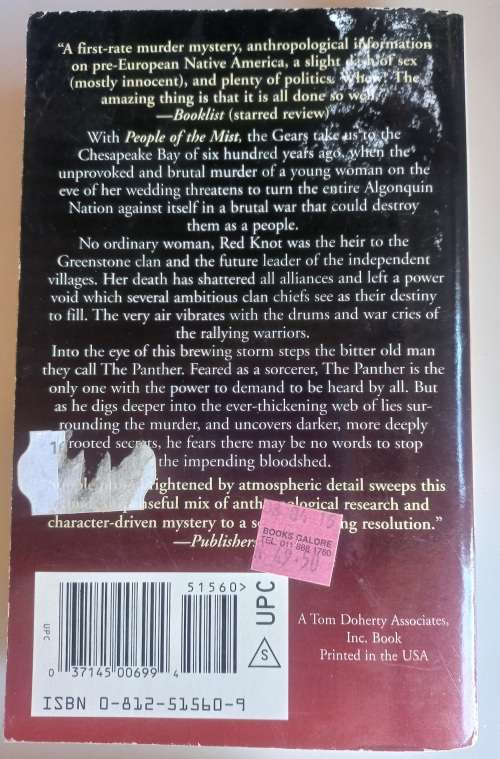 People of the mist by Kathleen O`Neal Gear and W Michael Gear