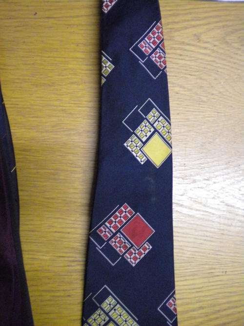 Francois Maurel tie