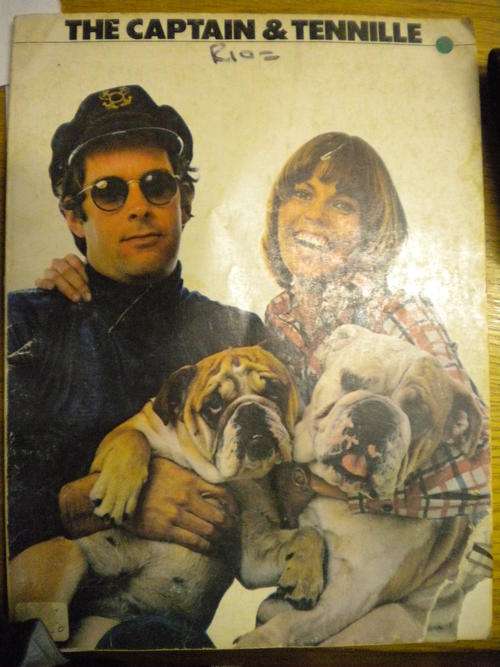 The captain and Tennille 1975