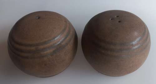 Argilla salt and pepper pots