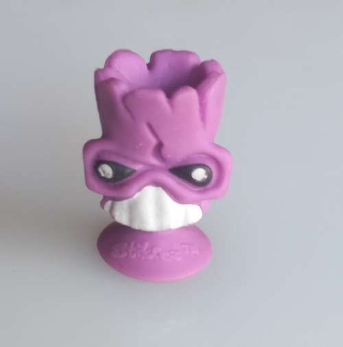 Stikeez creature