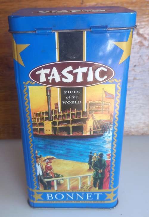 Tastic bonnet tin