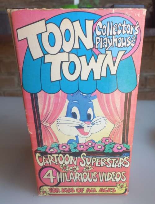 Collector`s playhouse toon town 4vhs tapes box set