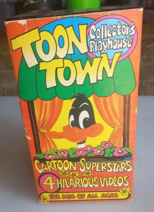 Collector`s playhouse toon town 4vhs tapes box set