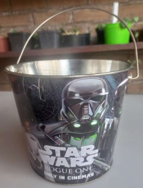 Star Wars tin popcorn bucket