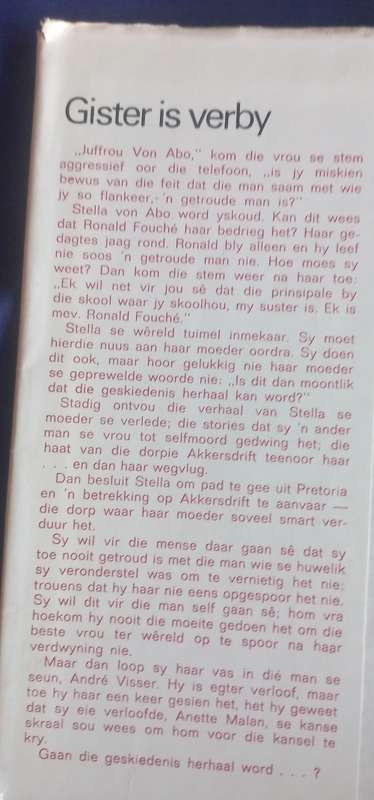 Gister is verby deur M Strydom