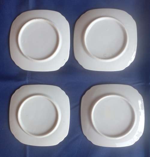 4 x Small plates